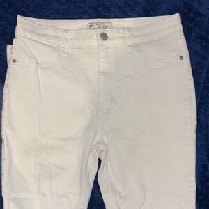 Free People white jeans